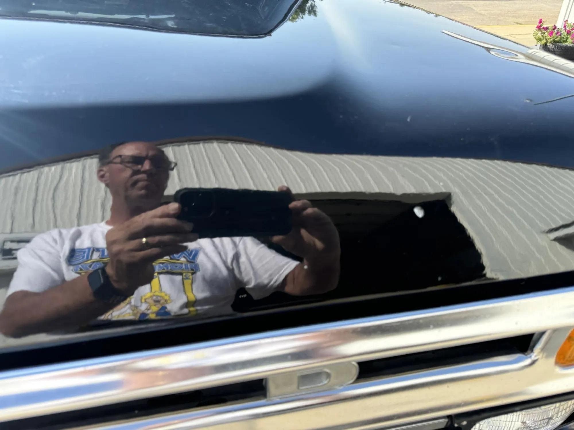 1977 Ford F-150 4×4 Shortbox