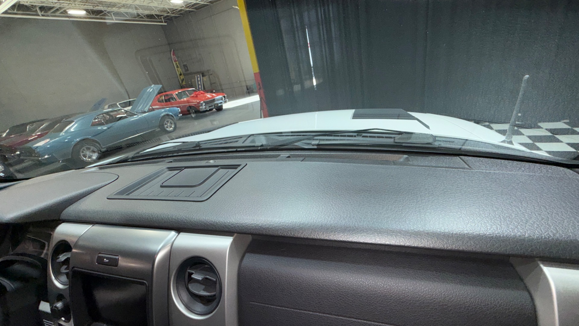 2014 Ford F-150 SVT Raptor