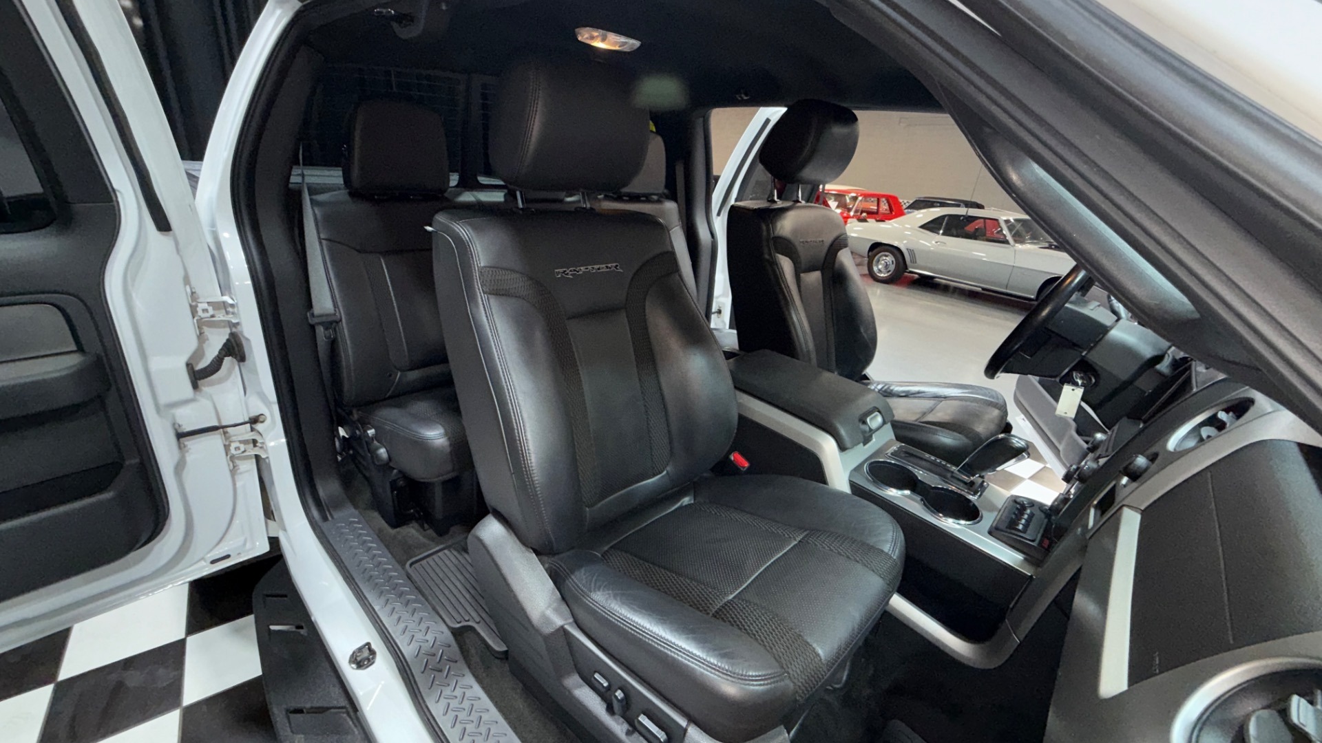 2014 Ford F-150 SVT Raptor