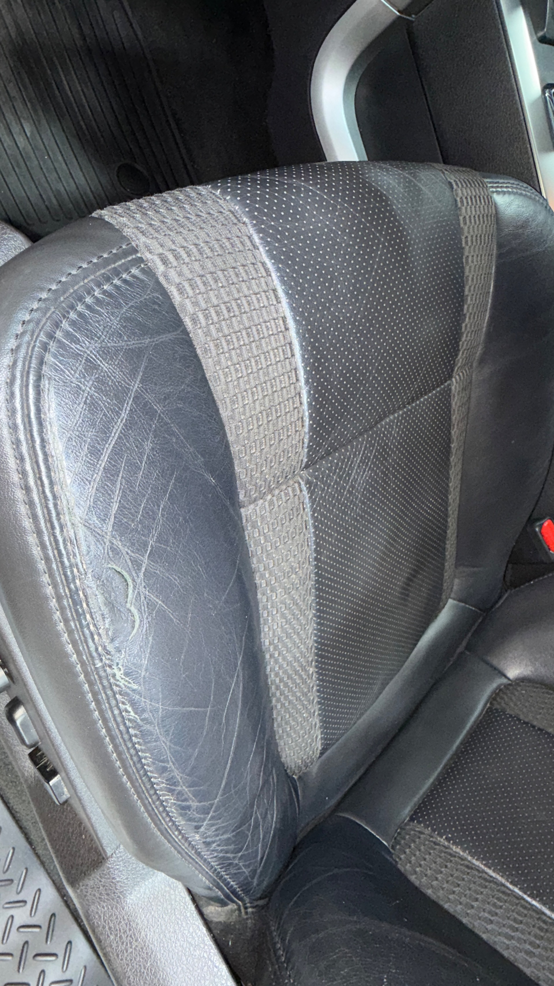 2014 Ford F-150 SVT Raptor