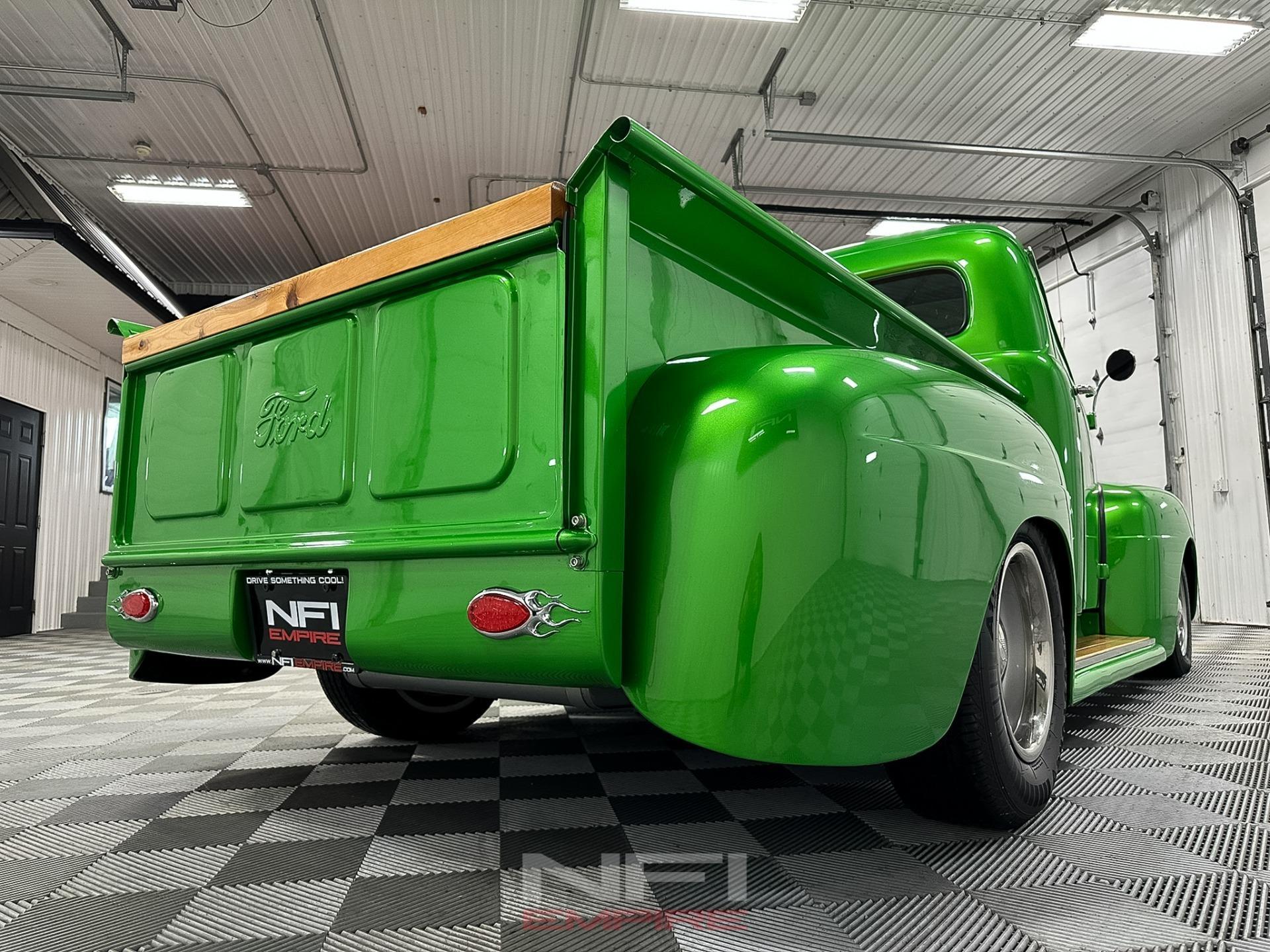 1952 Ford F-1