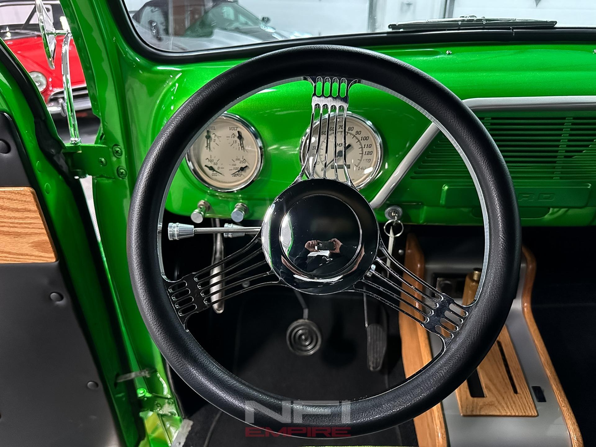 1952 Ford F-1