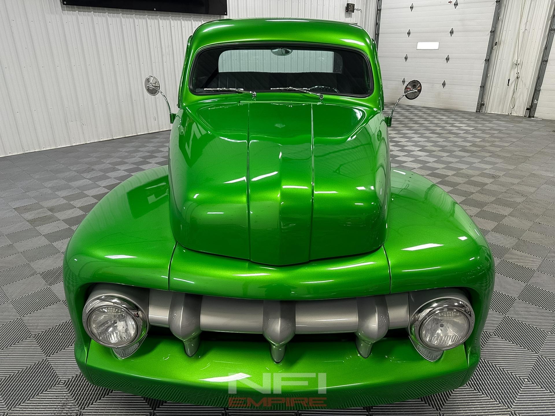 1952 Ford F-1 - 4
