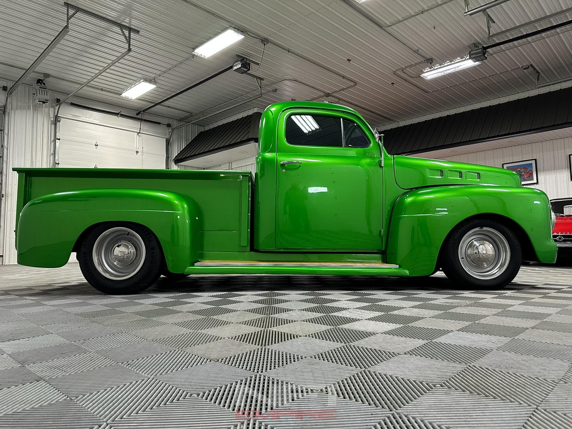1952 Ford F-1