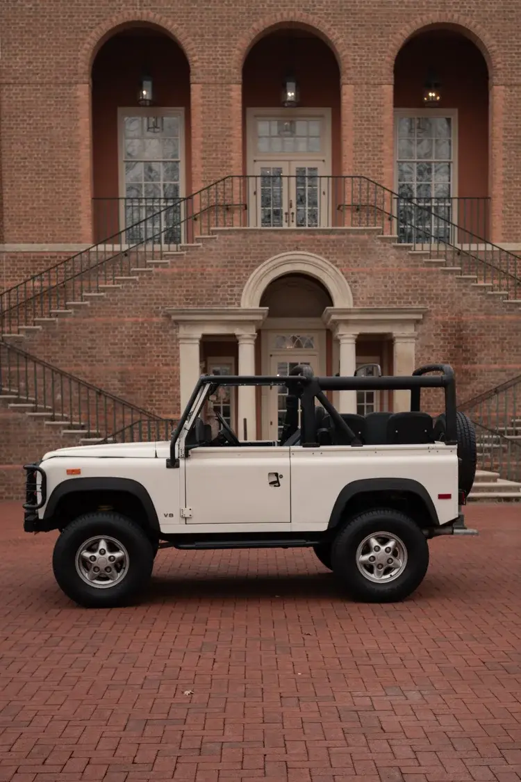 1994 Land Rover Defender 90 NAS - 2