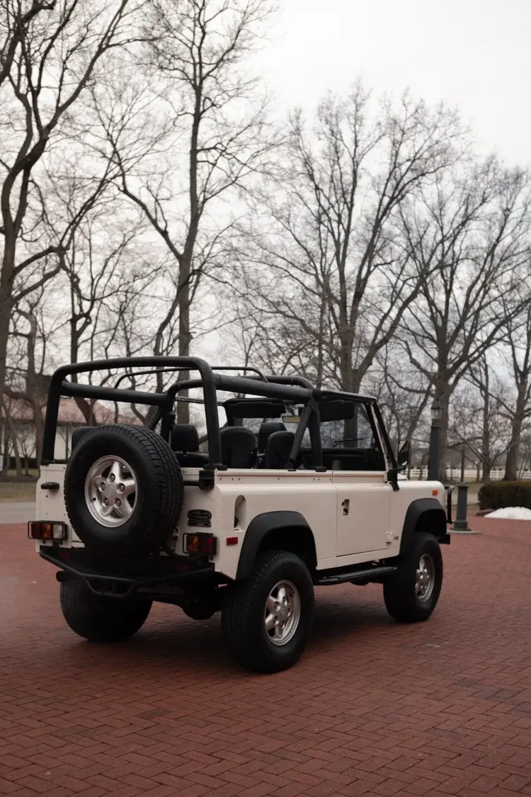 1994 Land Rover Defender 90 NAS