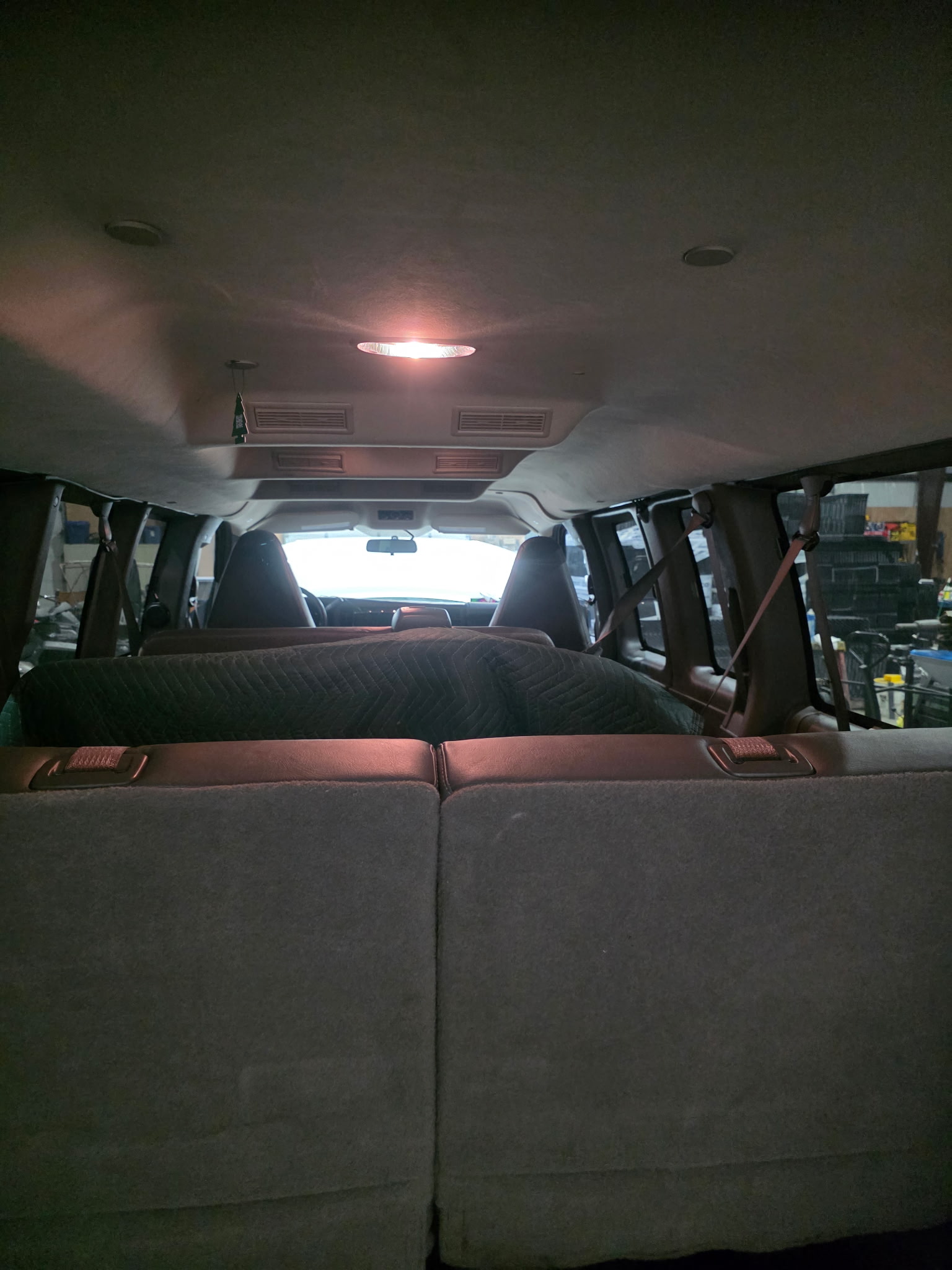 2021 Chevrolet Express LS 3500 4×4