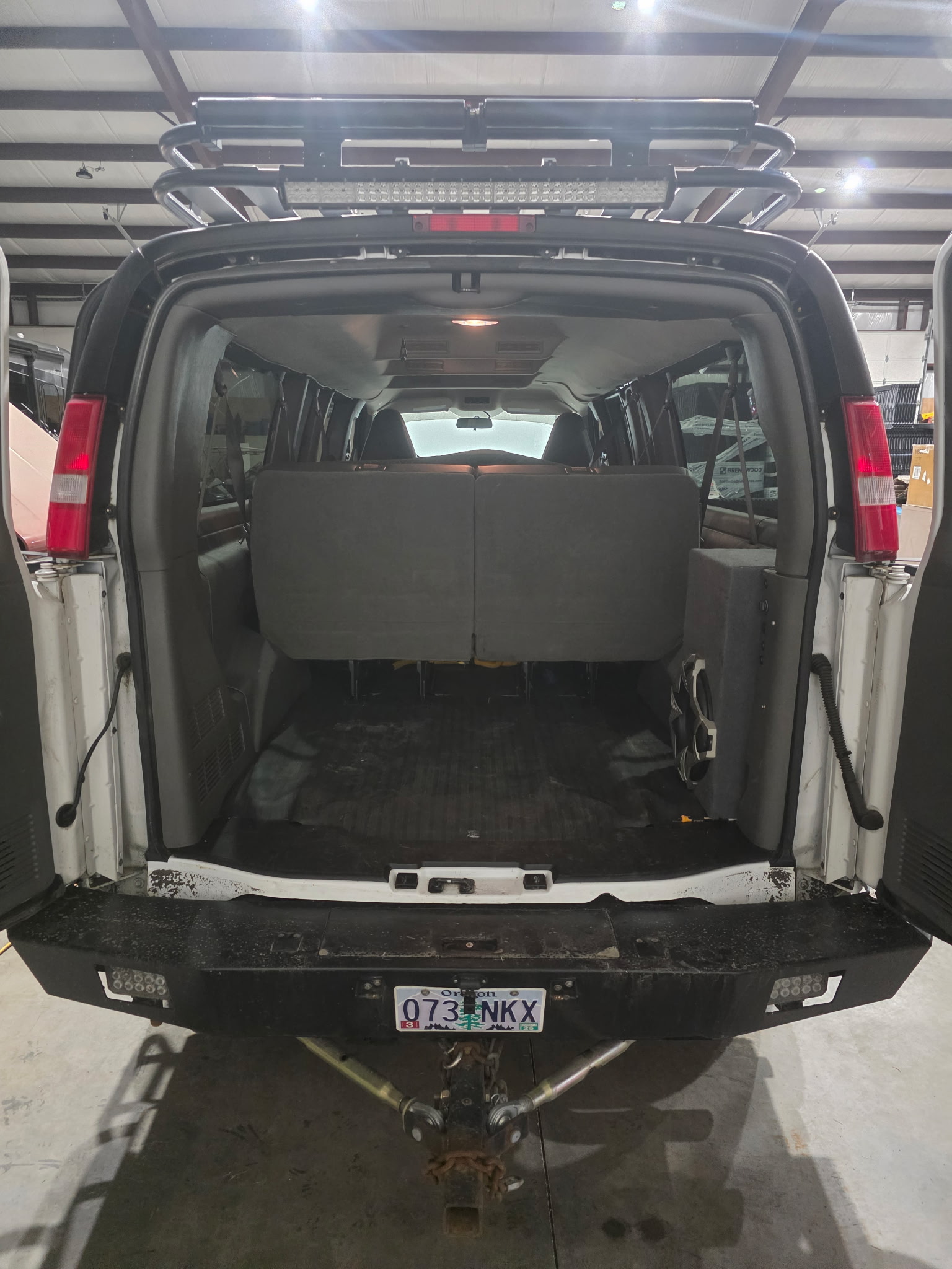 2021 Chevrolet Express LS 3500 4×4