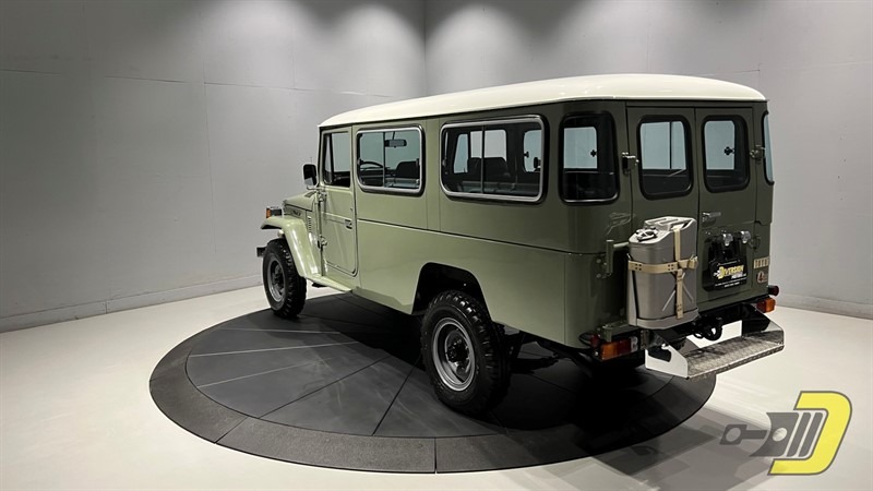 1983 Toyota Land Cruiser FJ45 Troopy - 5