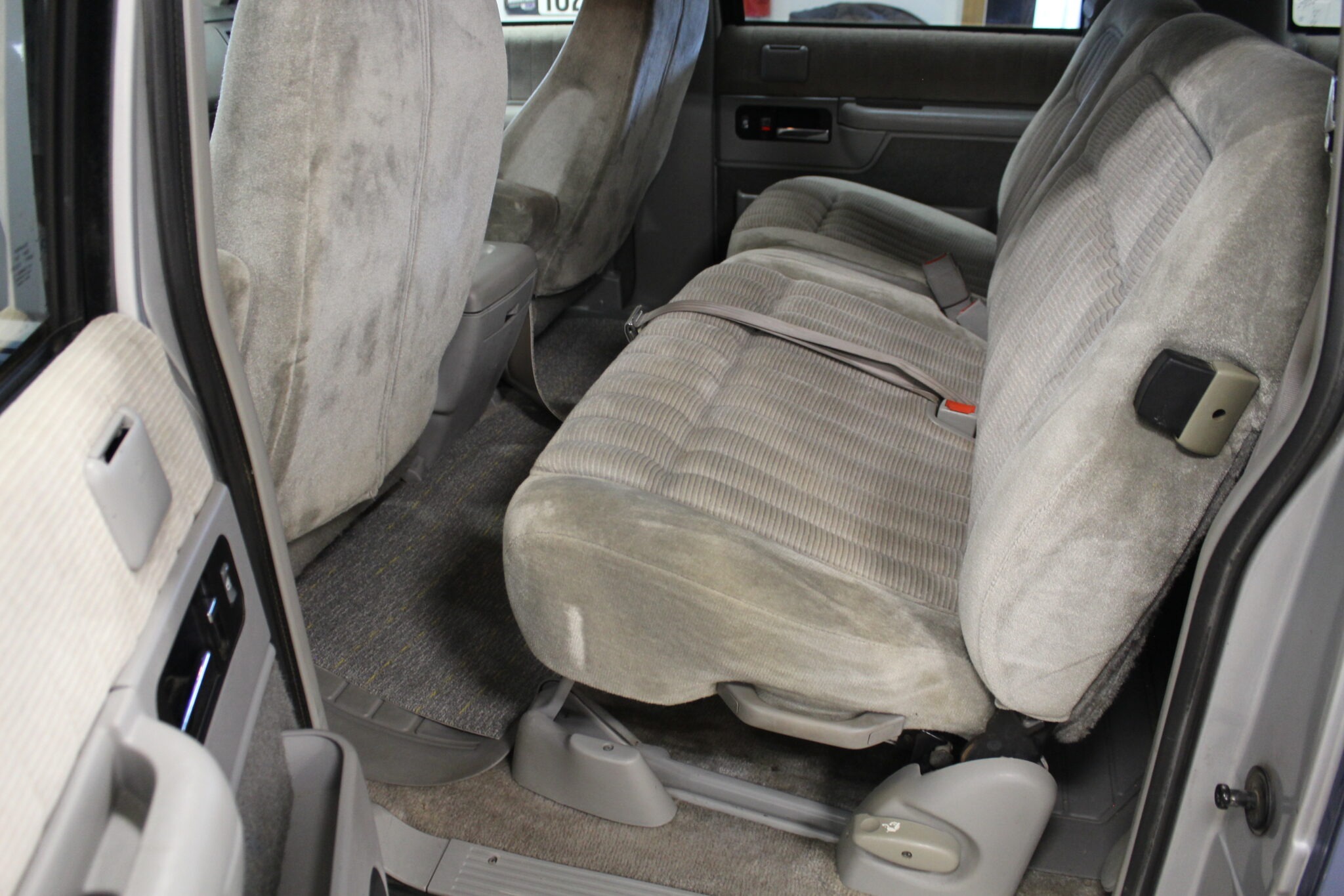 1994 Chevy Suburban 2500 4×4