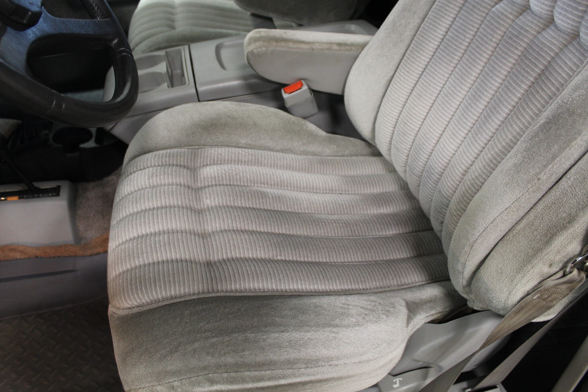 1994 Chevy Suburban 2500 4×4 - 3