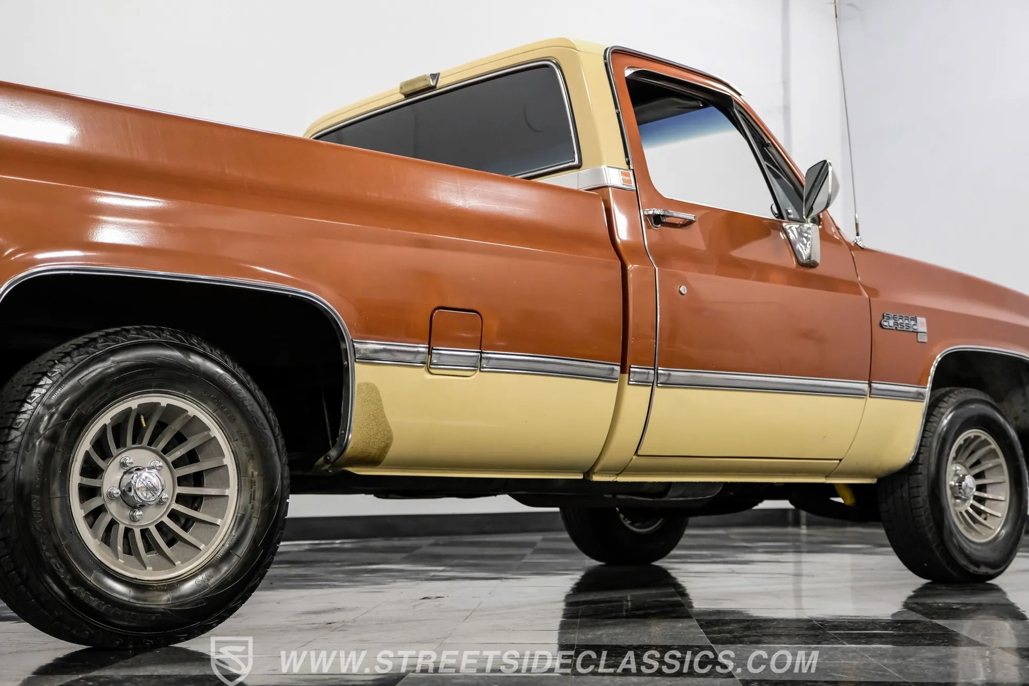 1983 GMC Sierra 1500 Classic