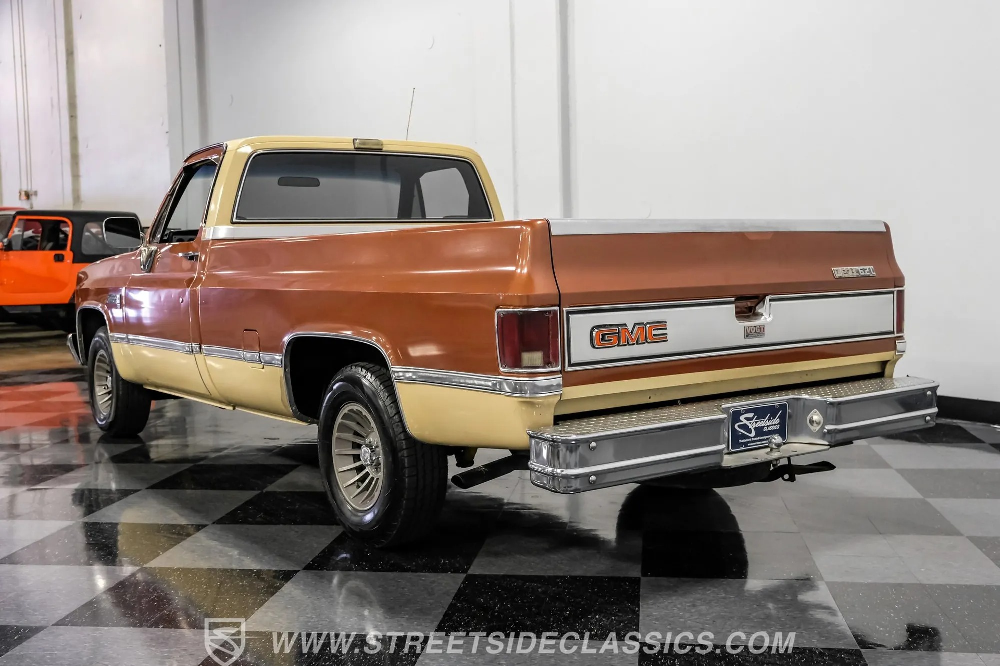 1983 GMC Sierra 1500 Classic - 5