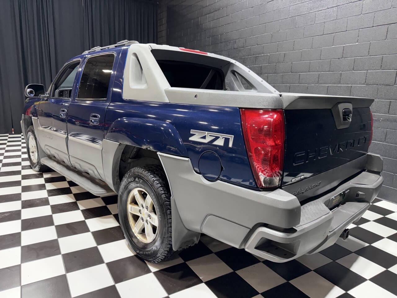 2002 Chevrolet Avalanche 1500 - 5
