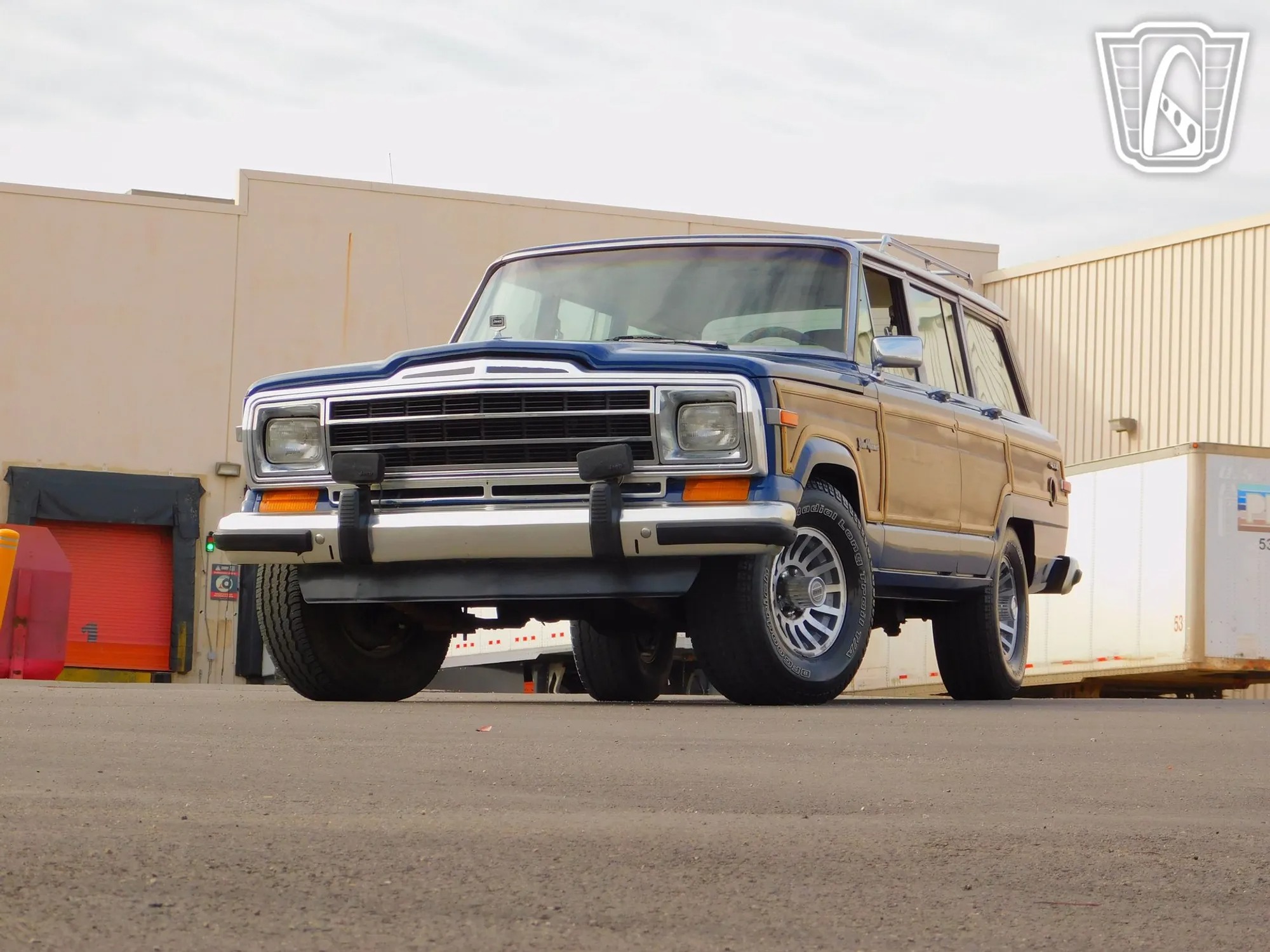 1989 Jeep Wagoneer - 3