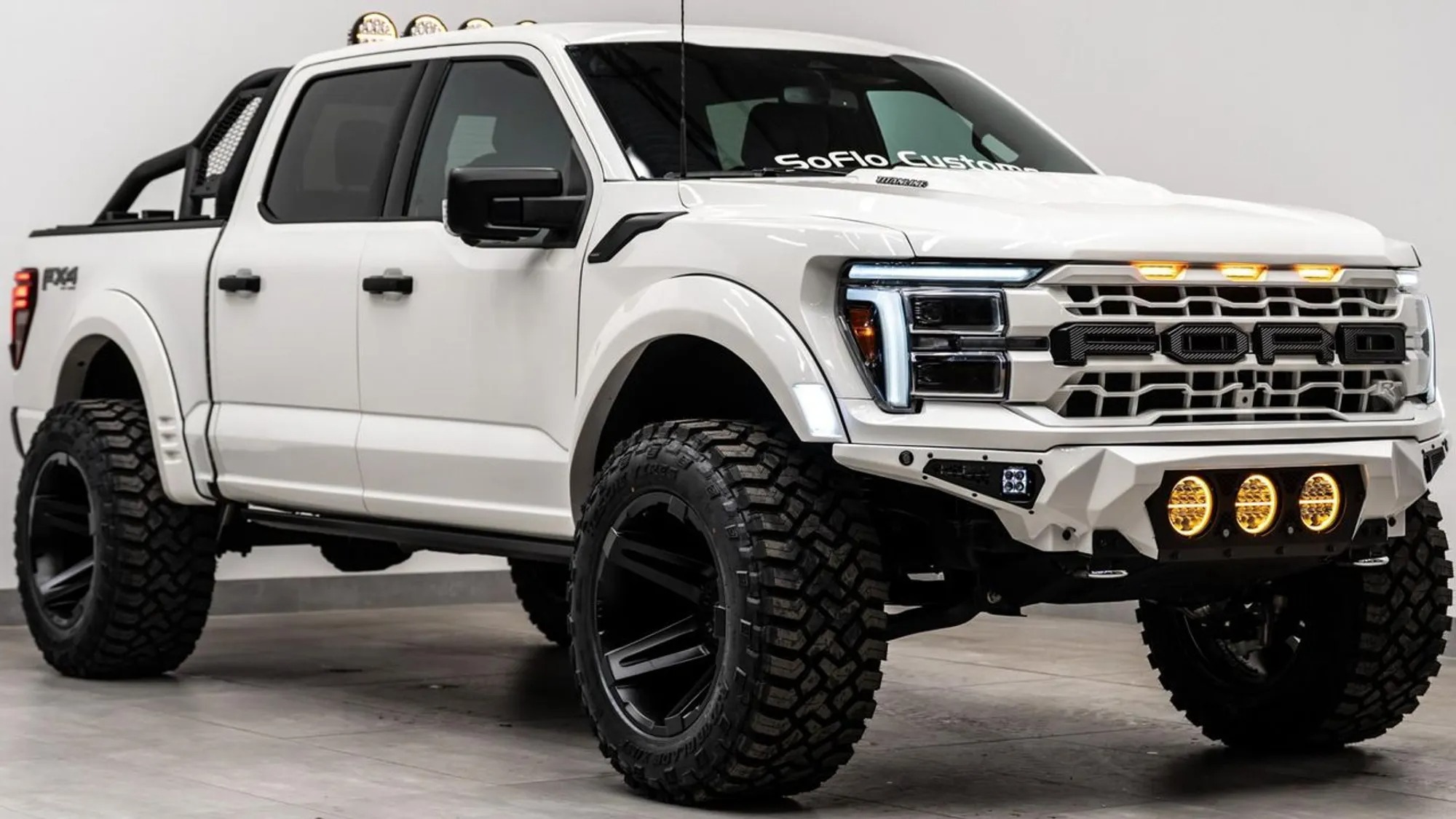 2025 Ford F-150 Lariat Titanline - 3