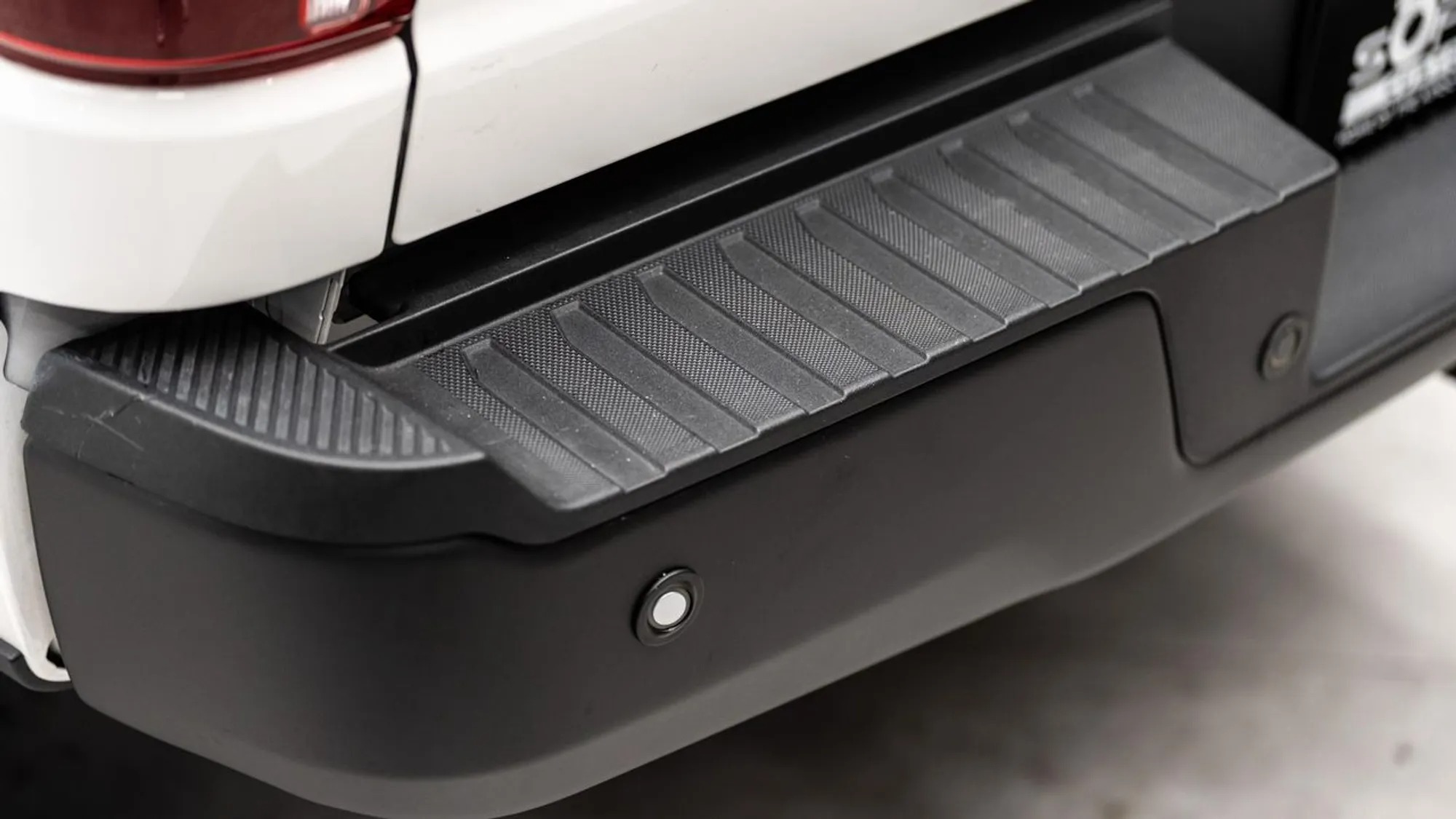 2025 Ford F-150 Lariat Titanline