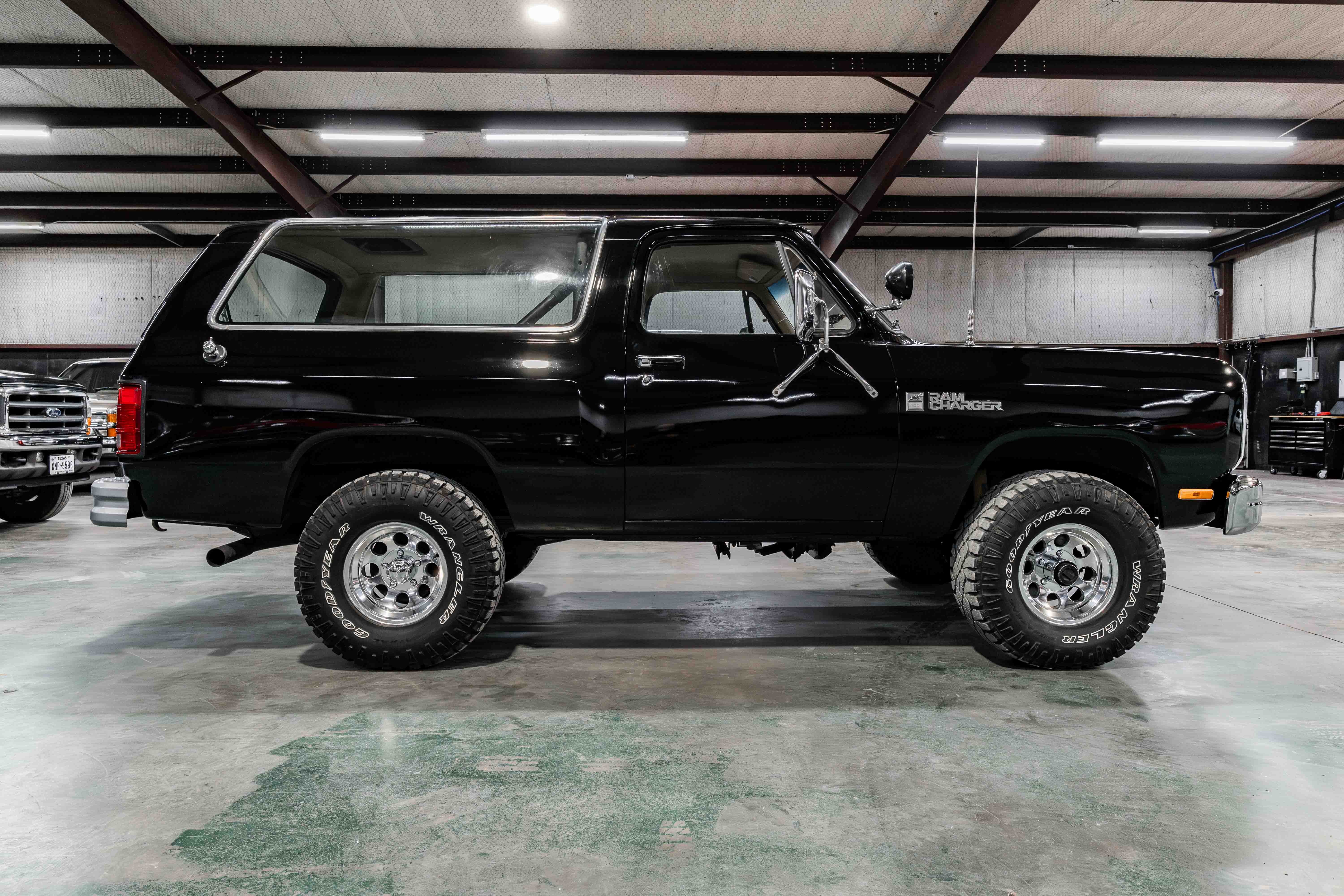 43k-Mile 1985 Dodge Ramcharger