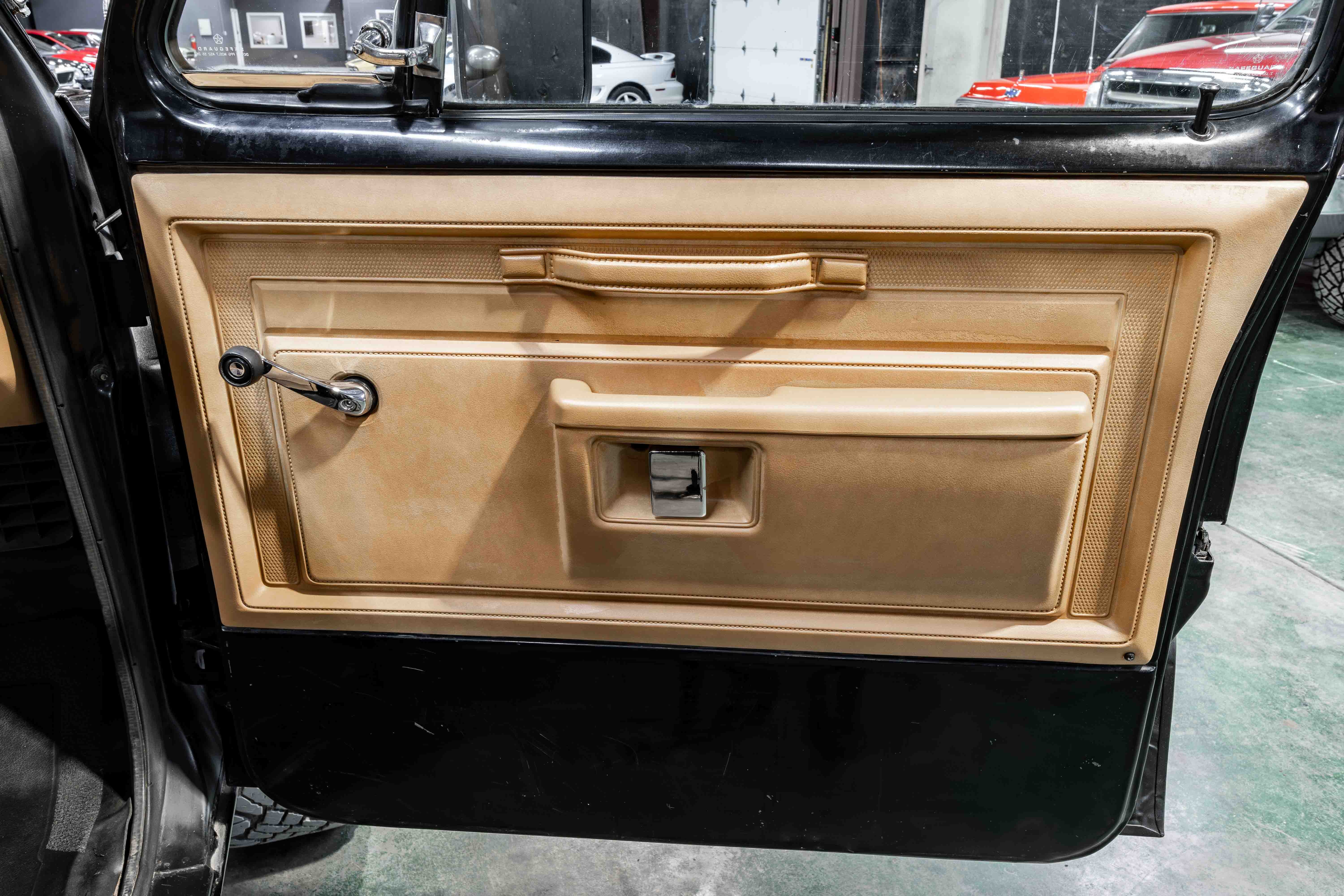 43k-Mile 1985 Dodge Ramcharger