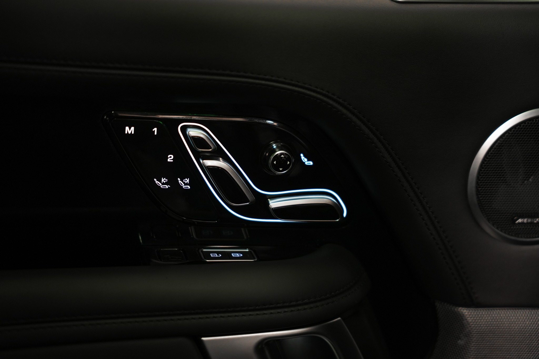 2021 Land Rover Range Rover Autobiography