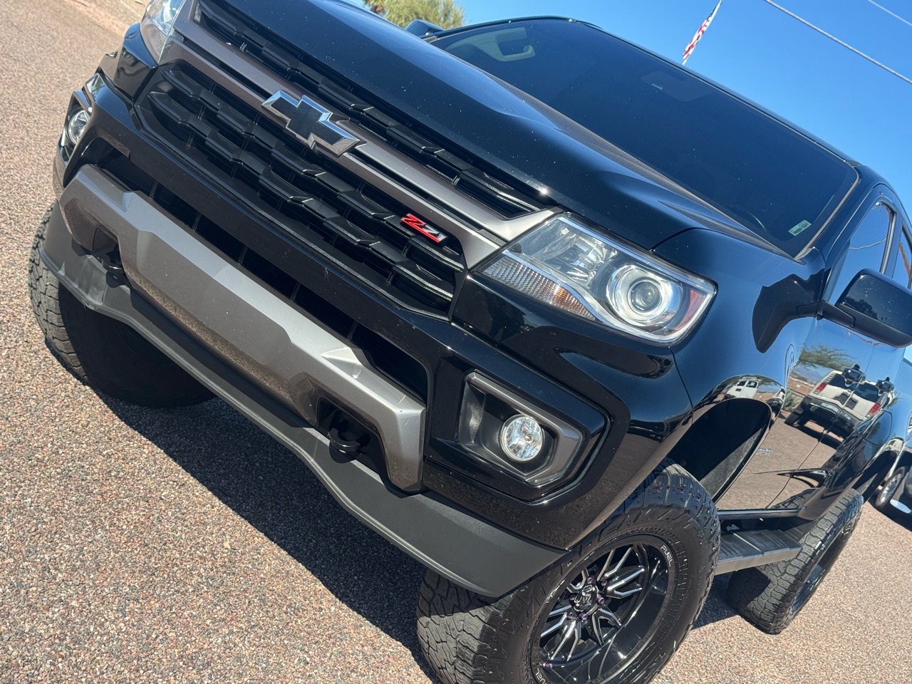 2022 Chevrolet Colorado - 2