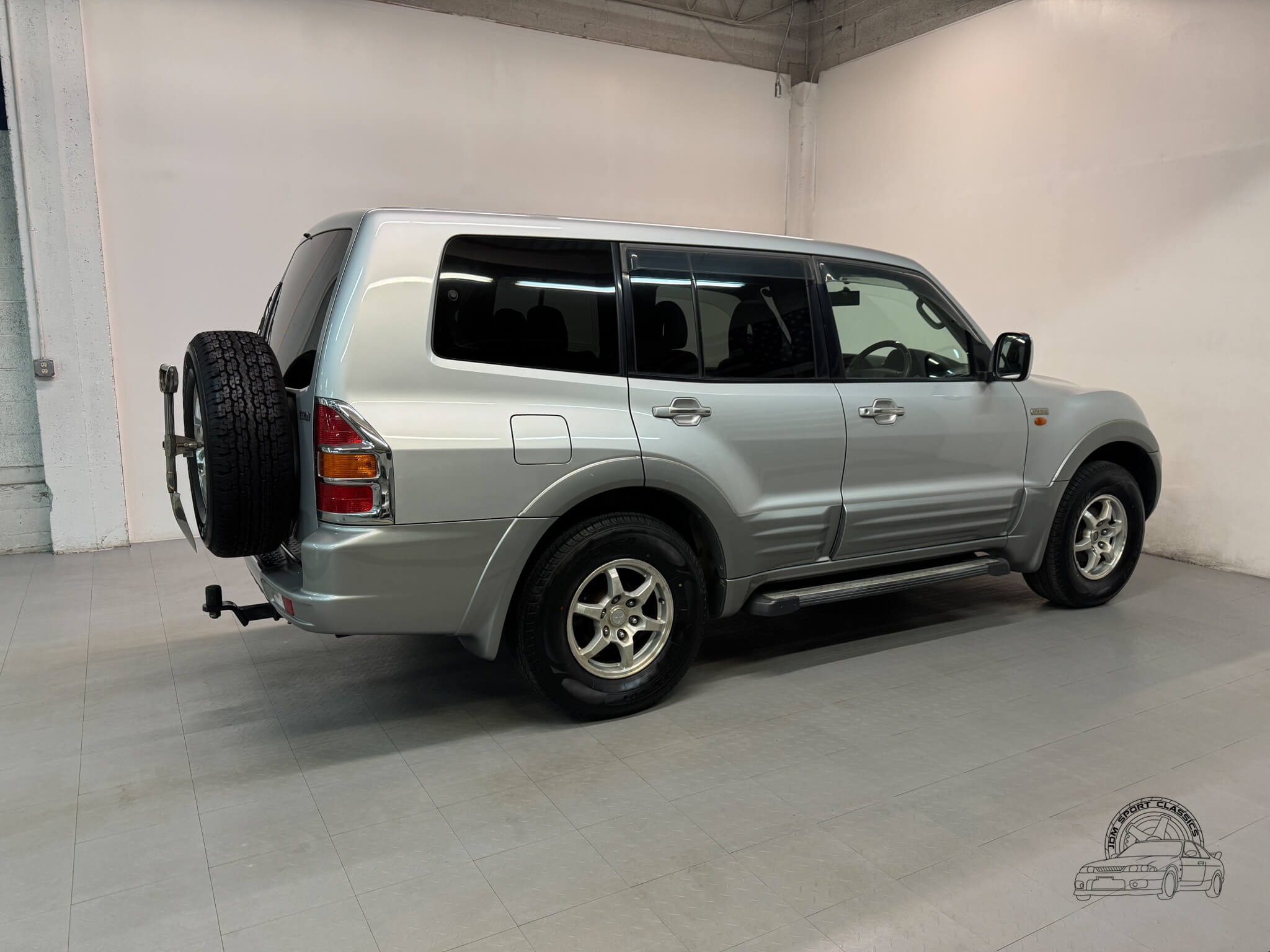 2000 Mitsubishi Pajero Super Exceed GDI