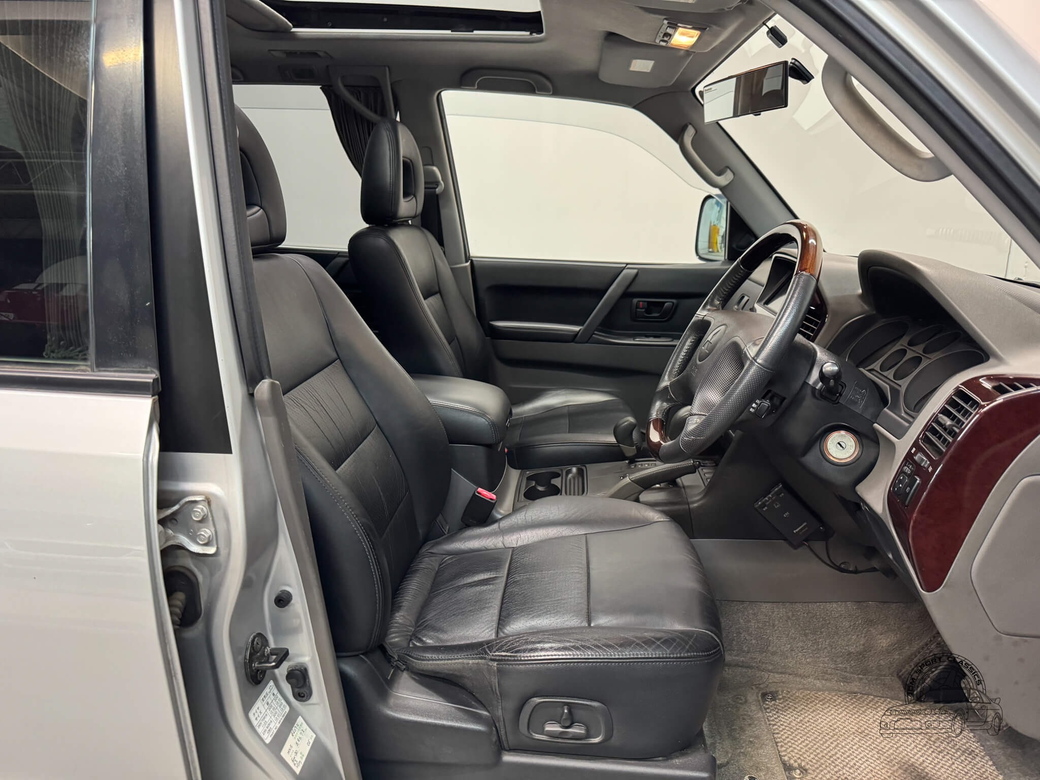 2000 Mitsubishi Pajero Super Exceed GDI