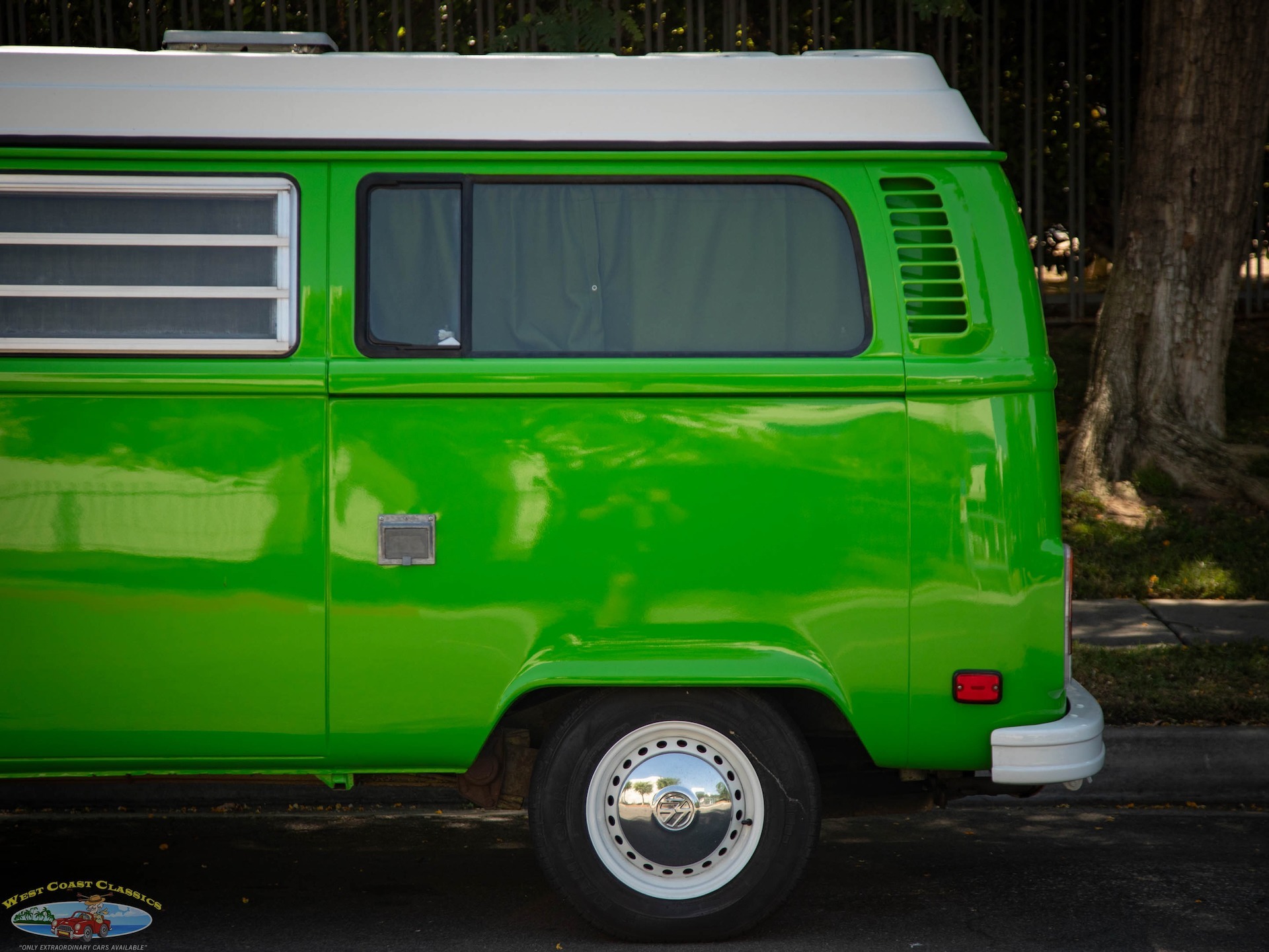 1977 Volkswagen Vanagon Westfalia