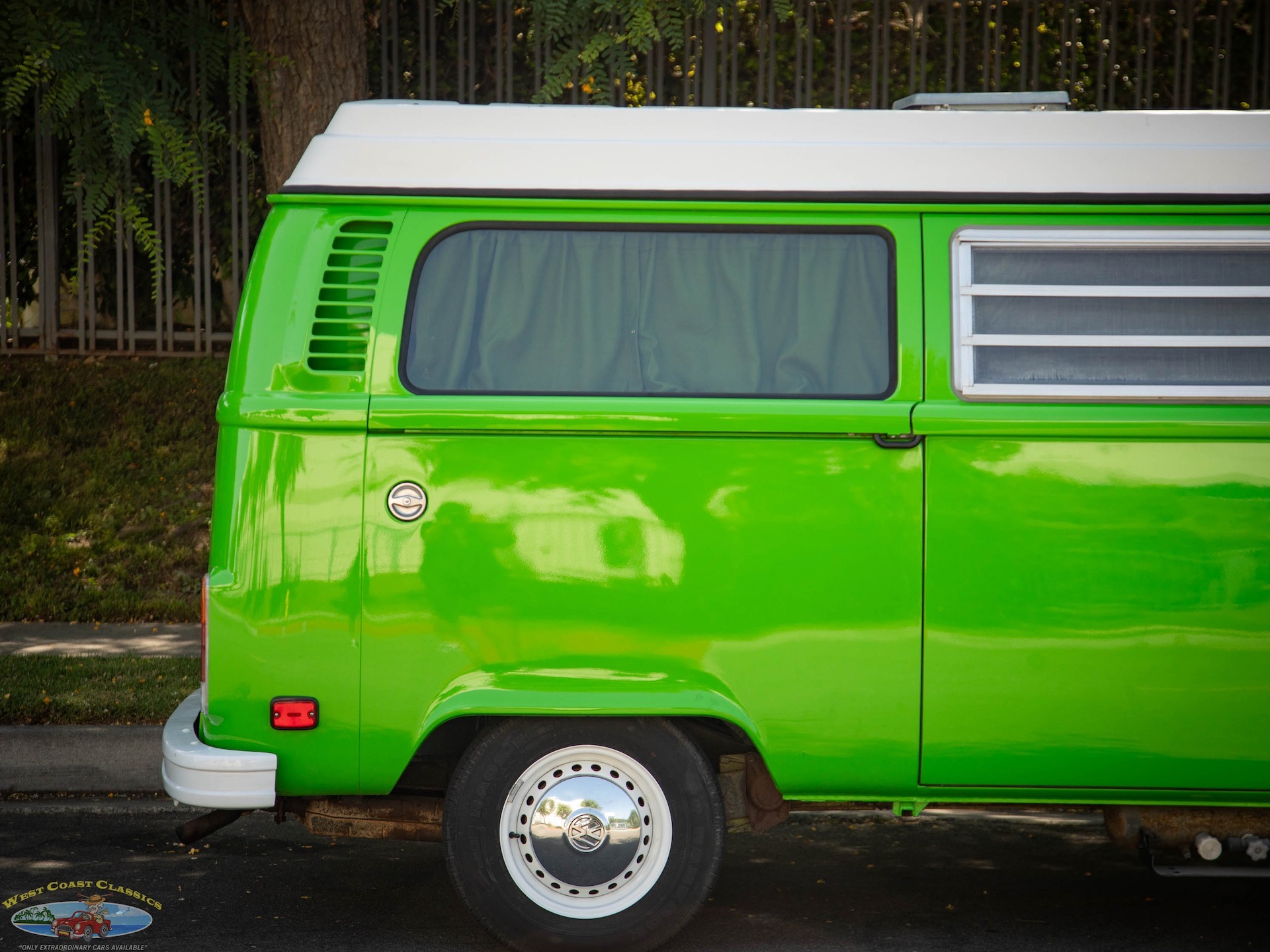1977 Volkswagen Vanagon Westfalia