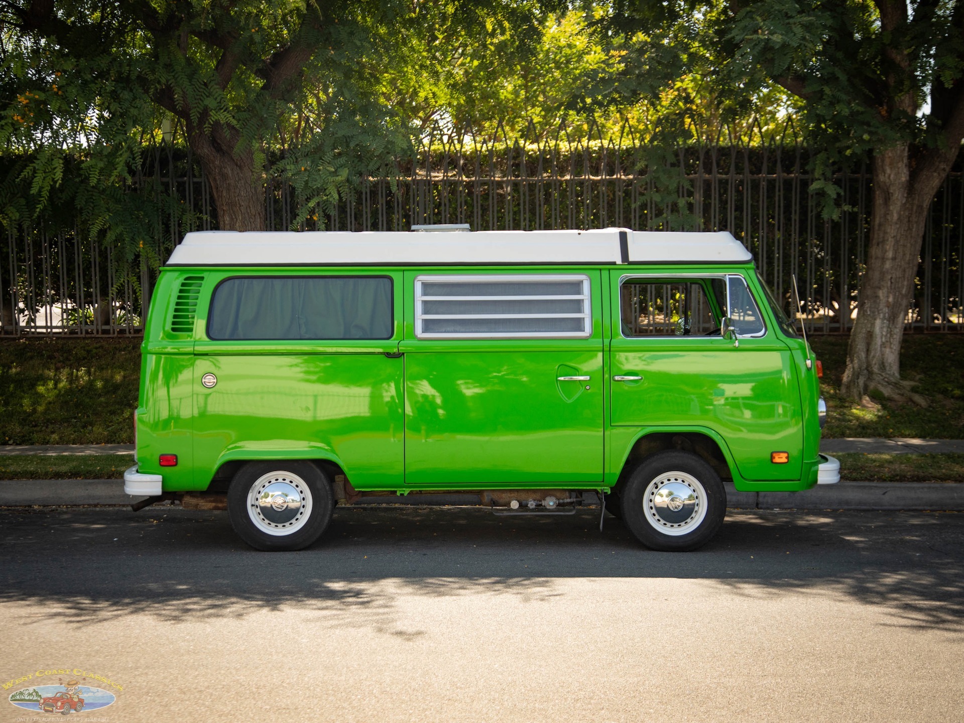 1977 Volkswagen Vanagon Westfalia