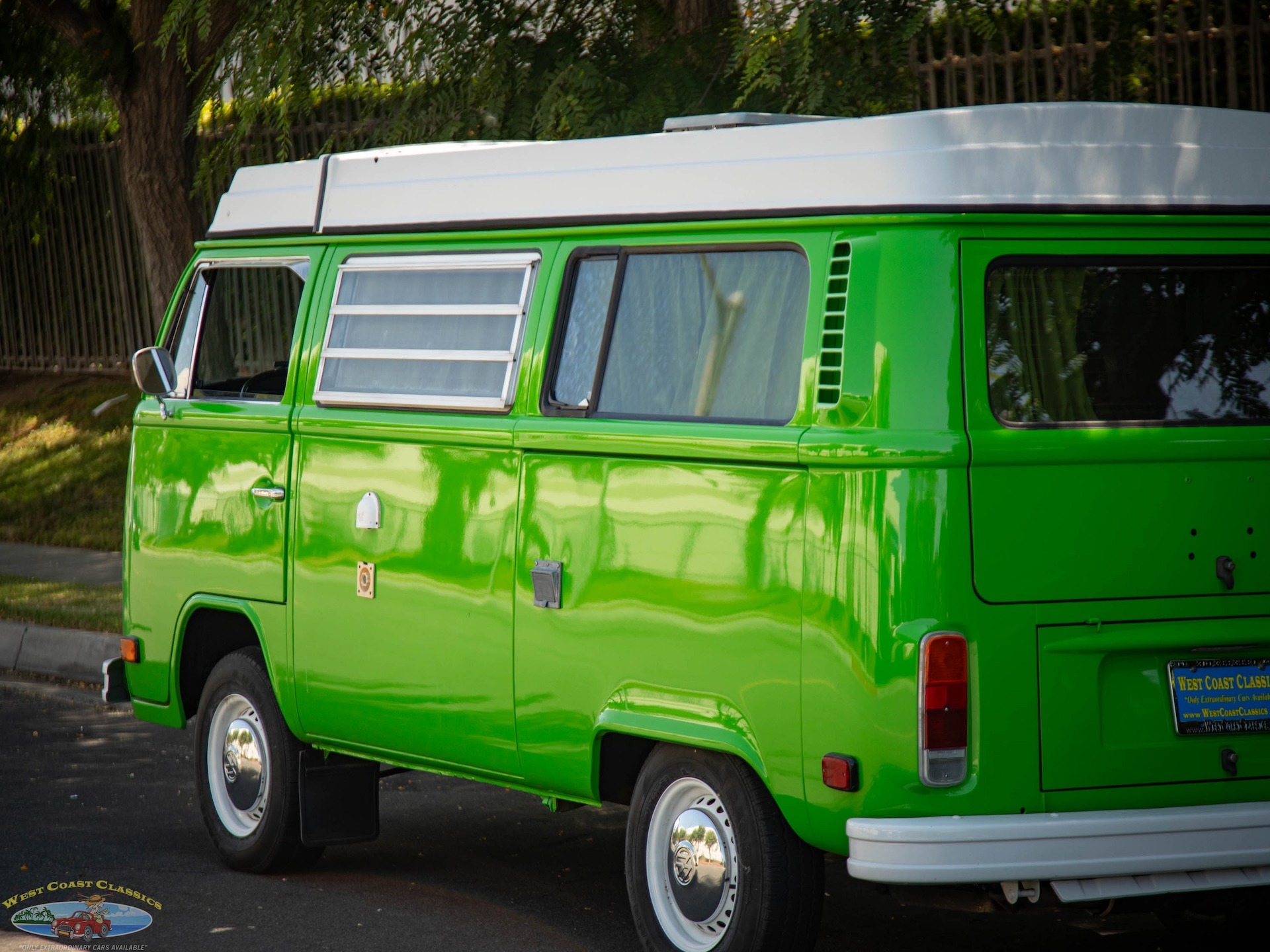 1977 Volkswagen Vanagon Westfalia