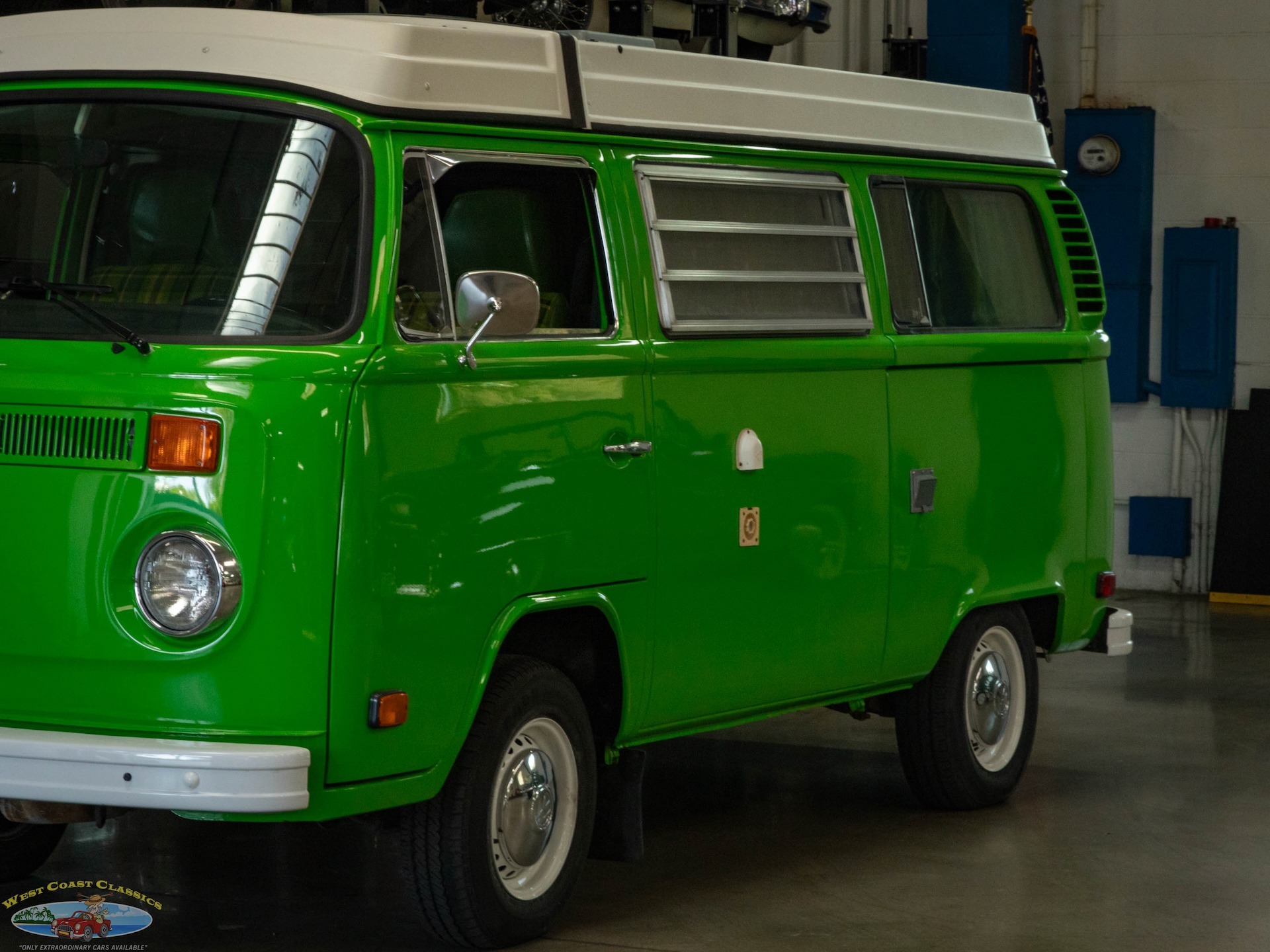 1977 Volkswagen Vanagon Westfalia