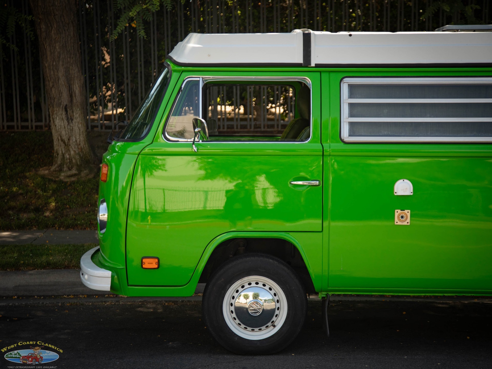 1977 Volkswagen Vanagon Westfalia