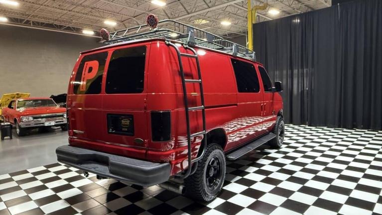 Modified 2006 Ford E-350