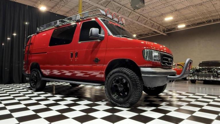Modified 2006 Ford E-350