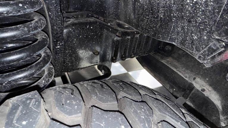 Modified 2006 Ford E-350