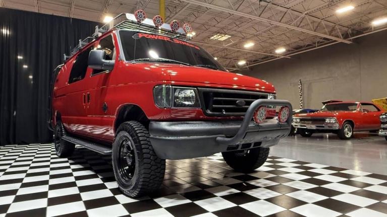 Modified 2006 Ford E-350