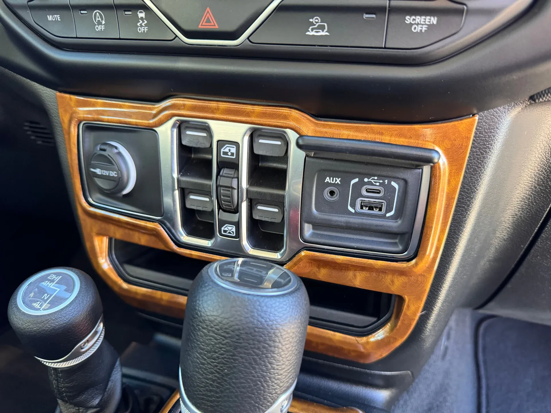 2022 Jeep Gladiator Bandit