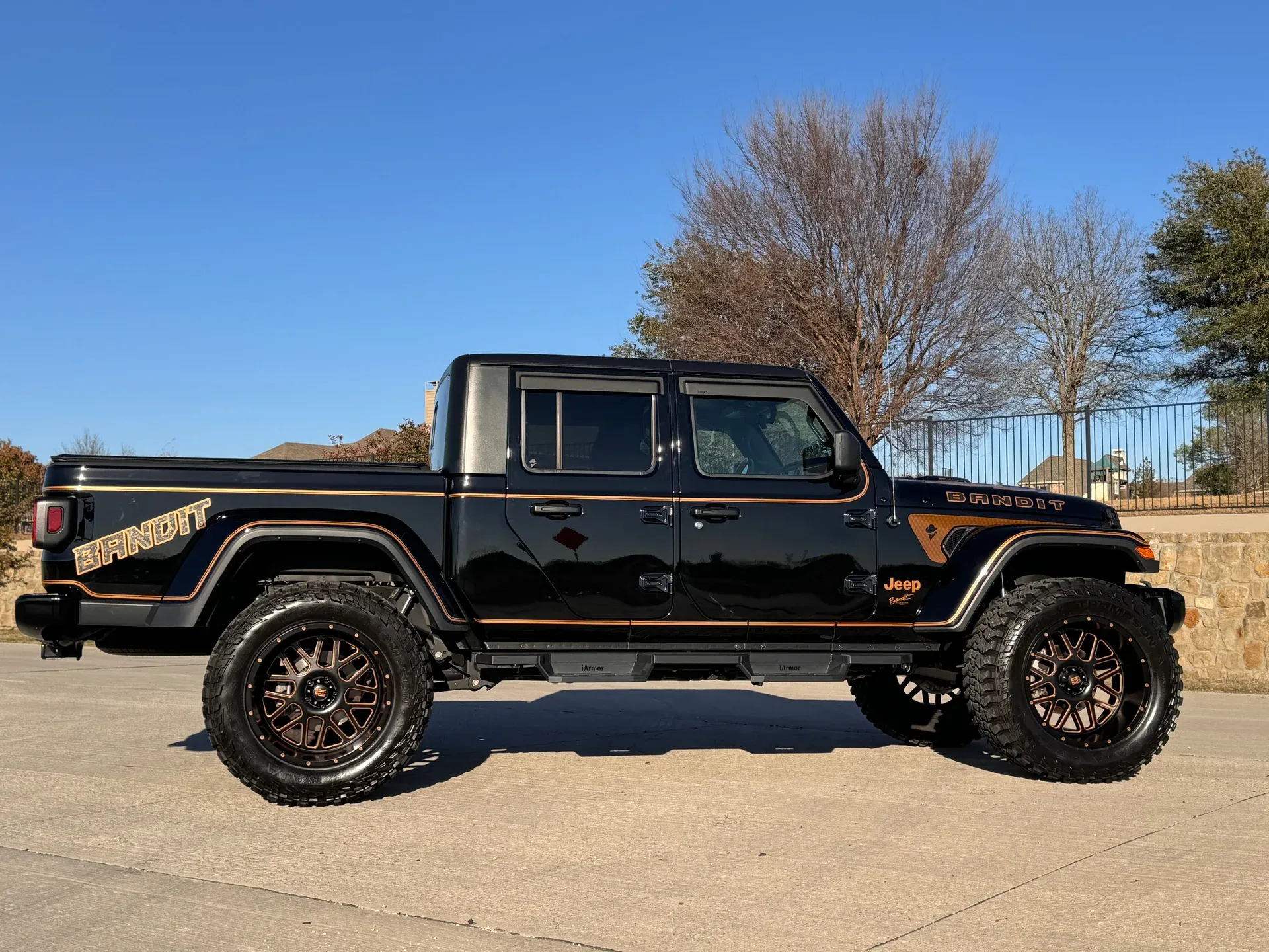 2022 Jeep Gladiator Bandit - 2