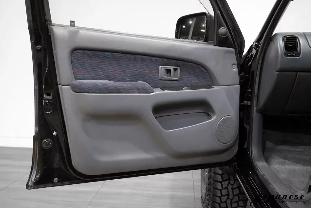 1997 Toyota Hilux Surf SSR-X