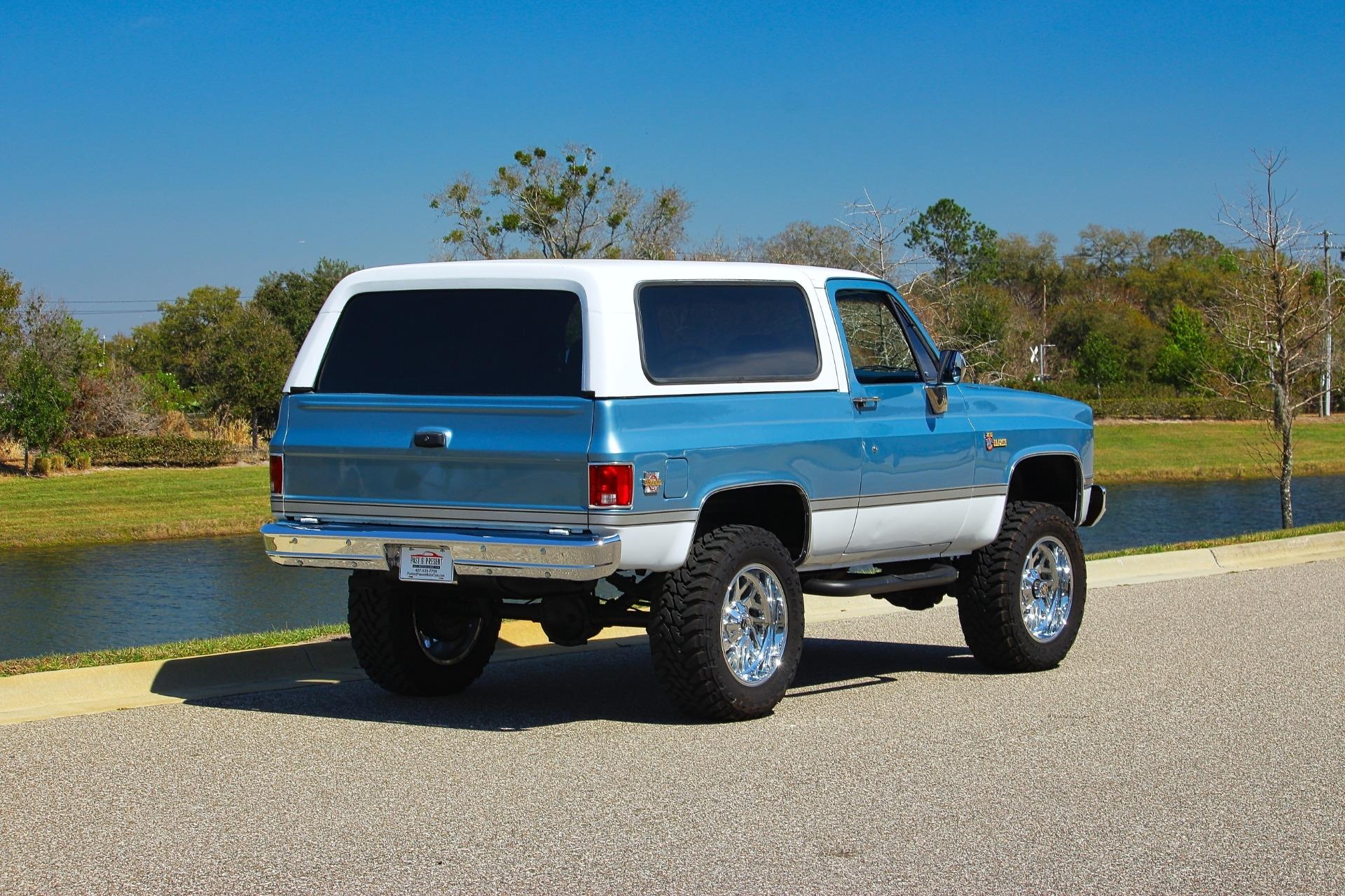1986 Chevrolet K5 Blazer - 5
