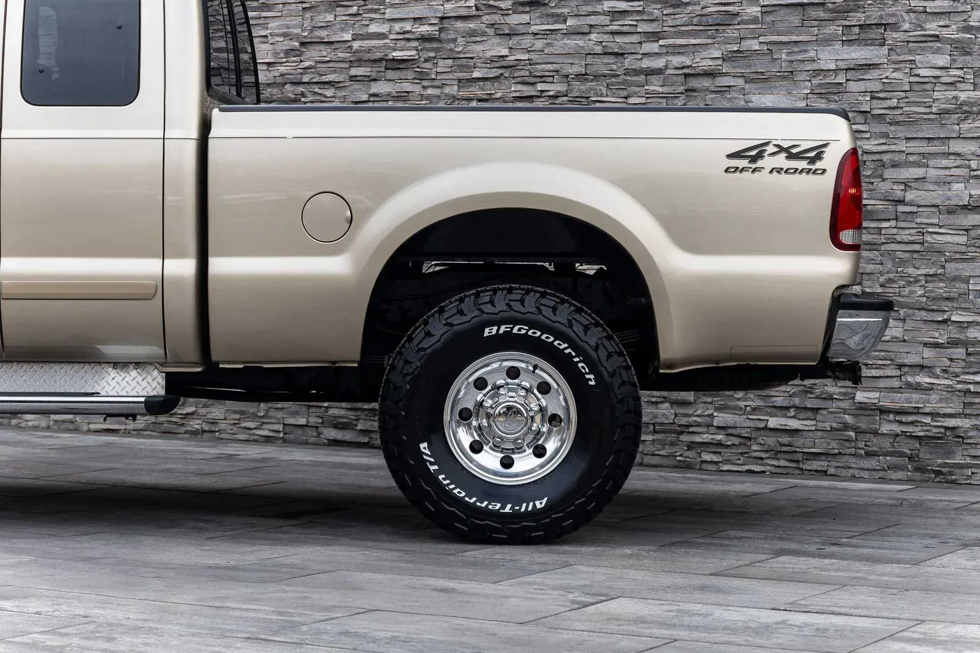 66k-Mile 2001 Ford F-350