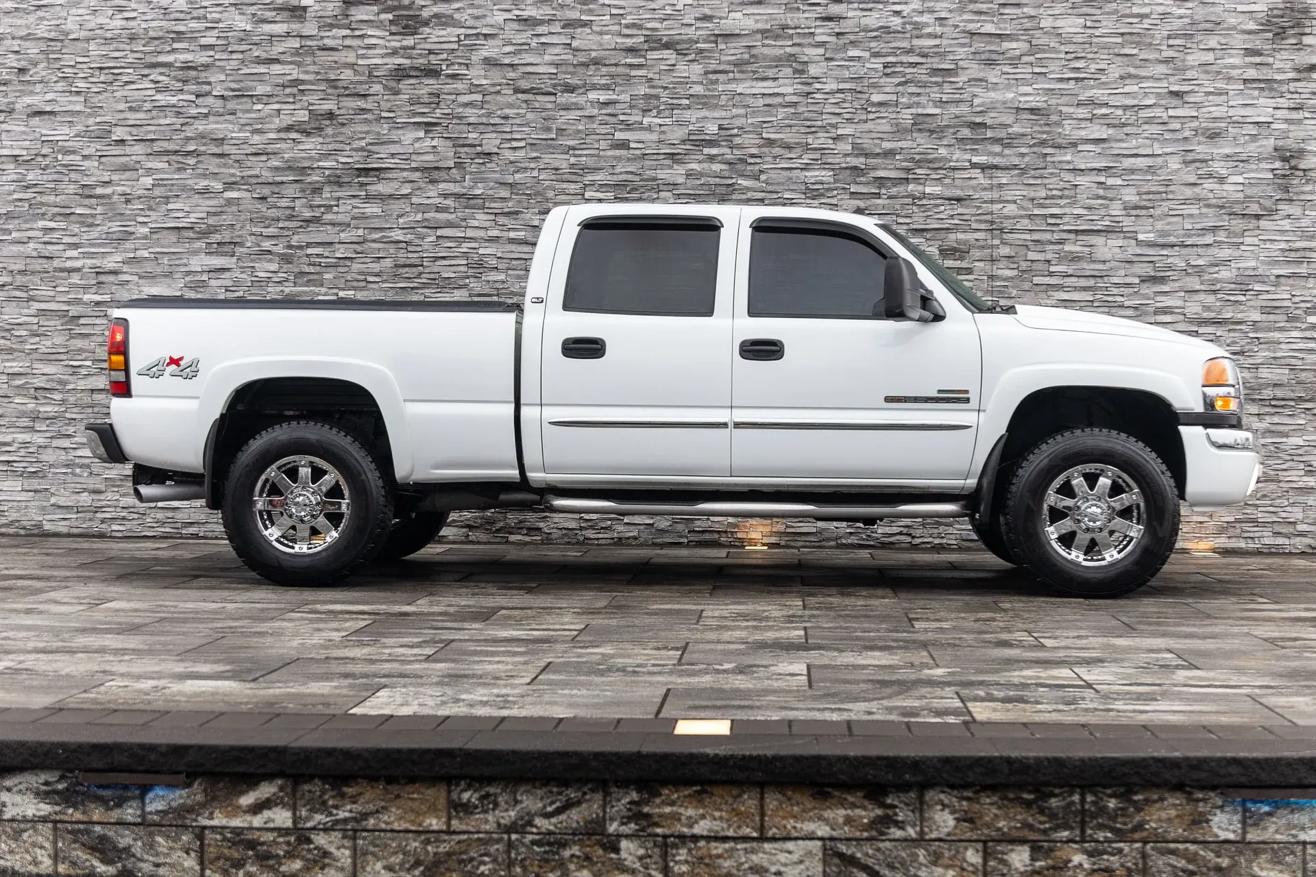 2005 GMC Sierra 2500HD SLT