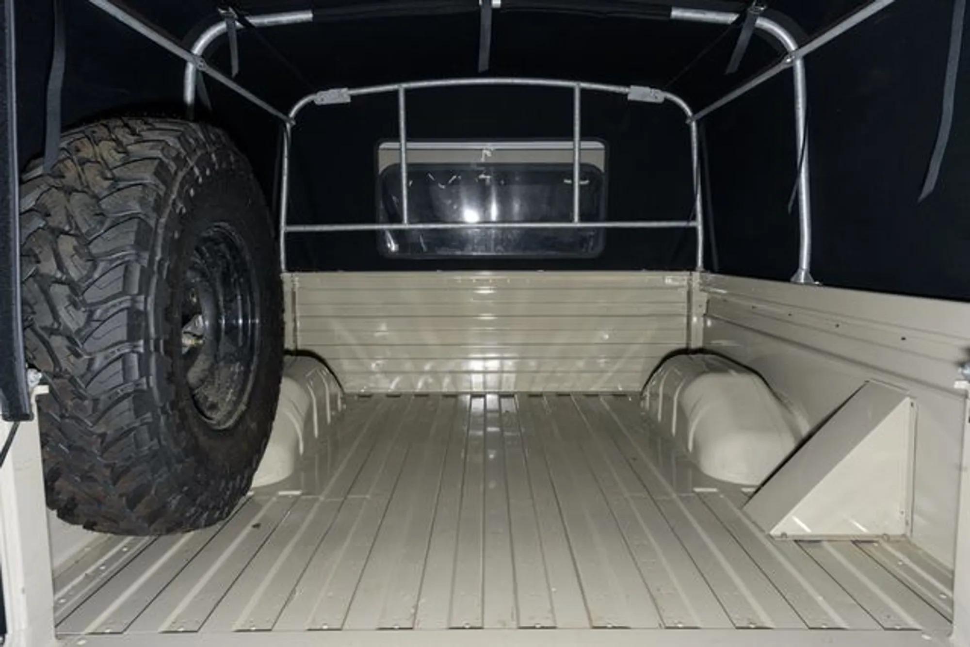 1994 Land Rover Defender 130