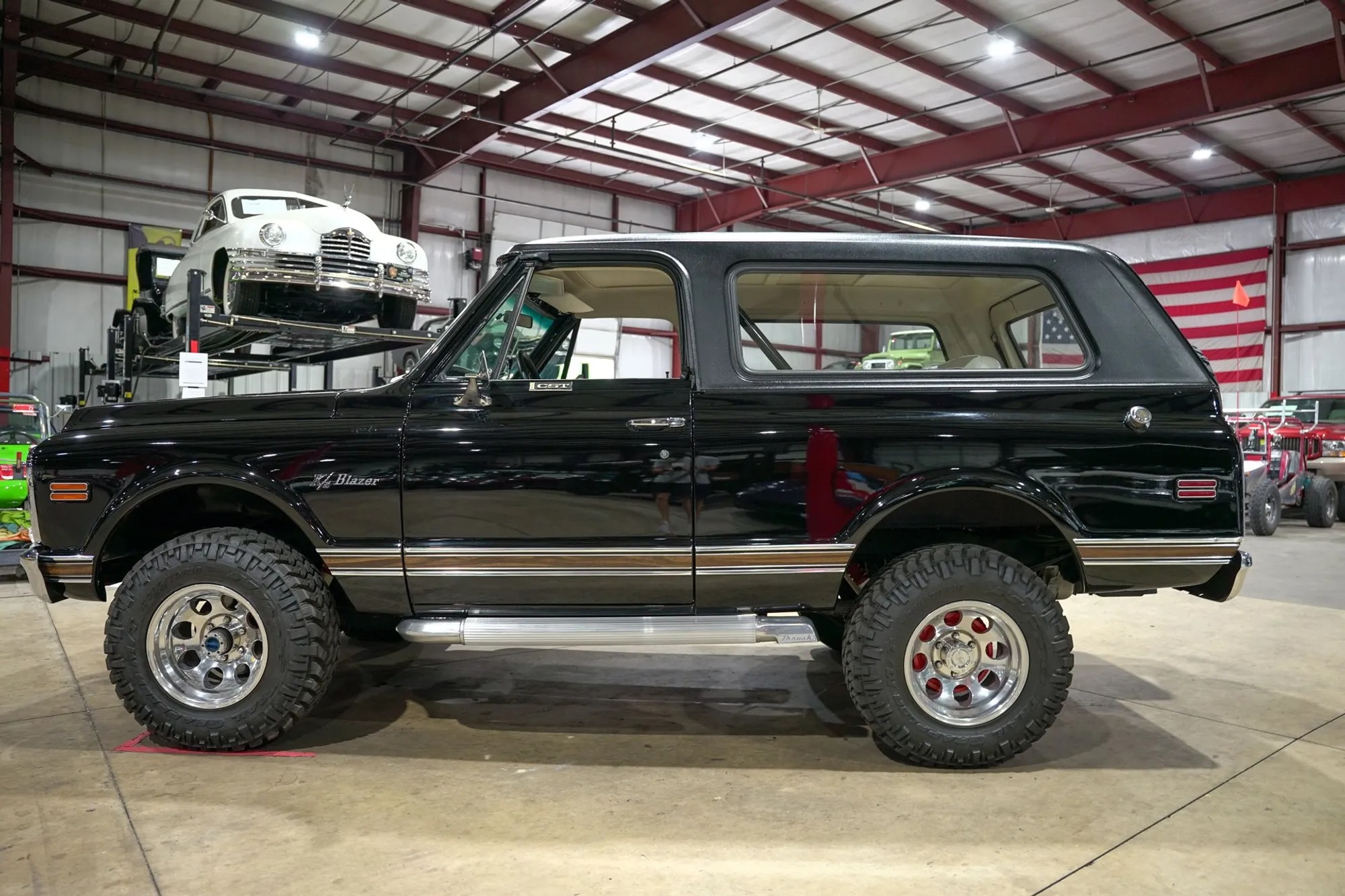 1972 Chevrolet Blazer 4×4 CST - 2