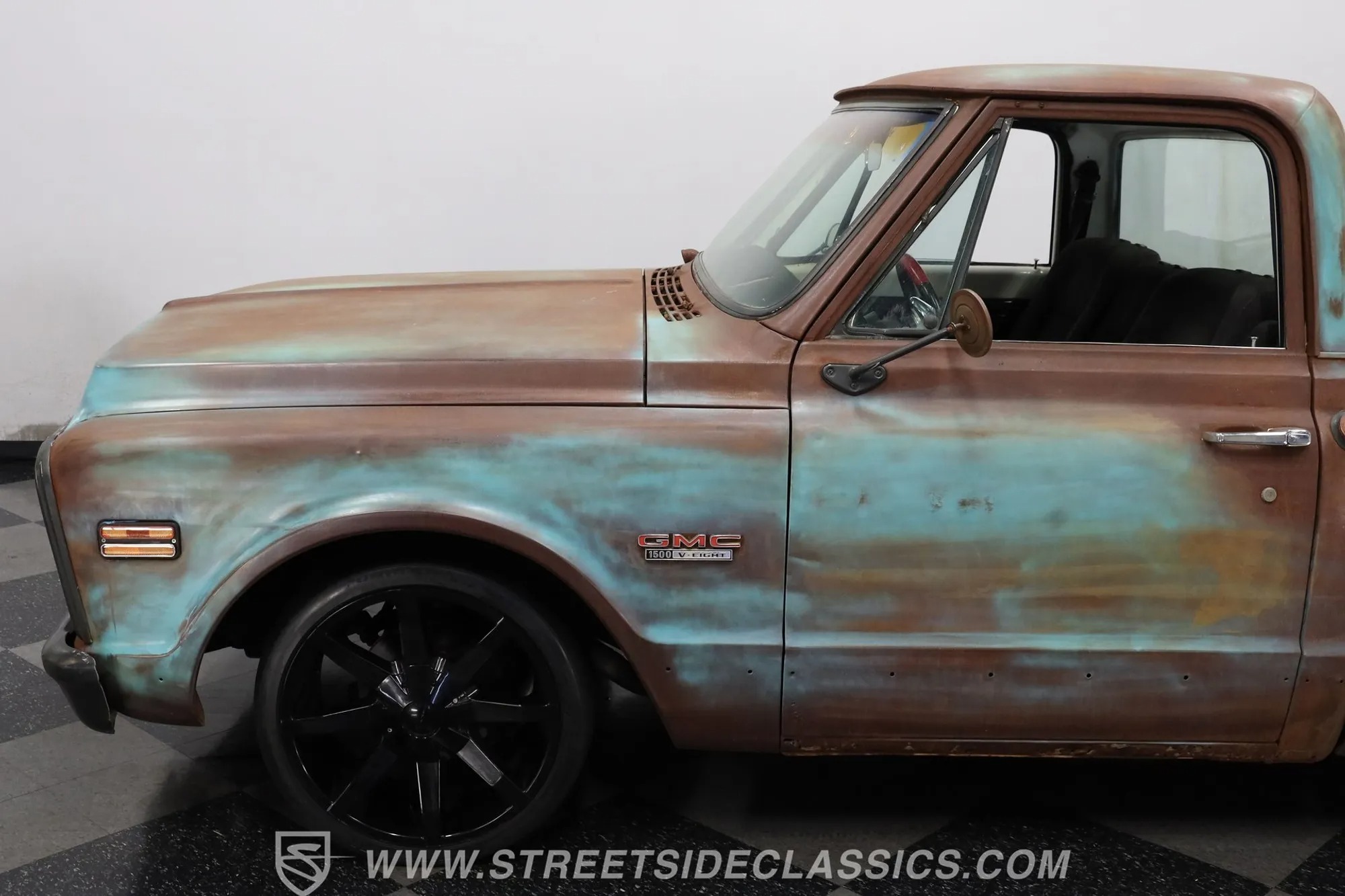 1970 GMC 1500 Patina Restomod