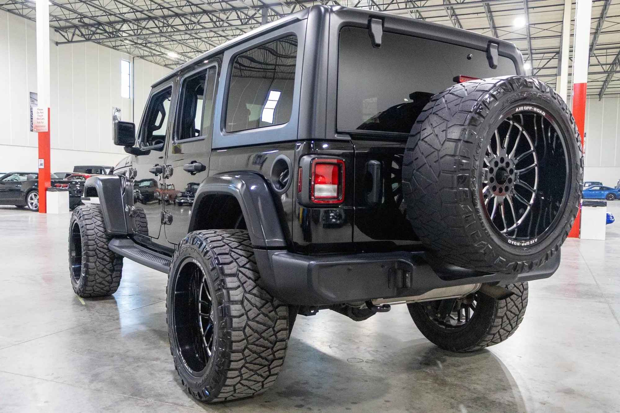 2020 Jeep Wrangler Unlimited Sport S - 3