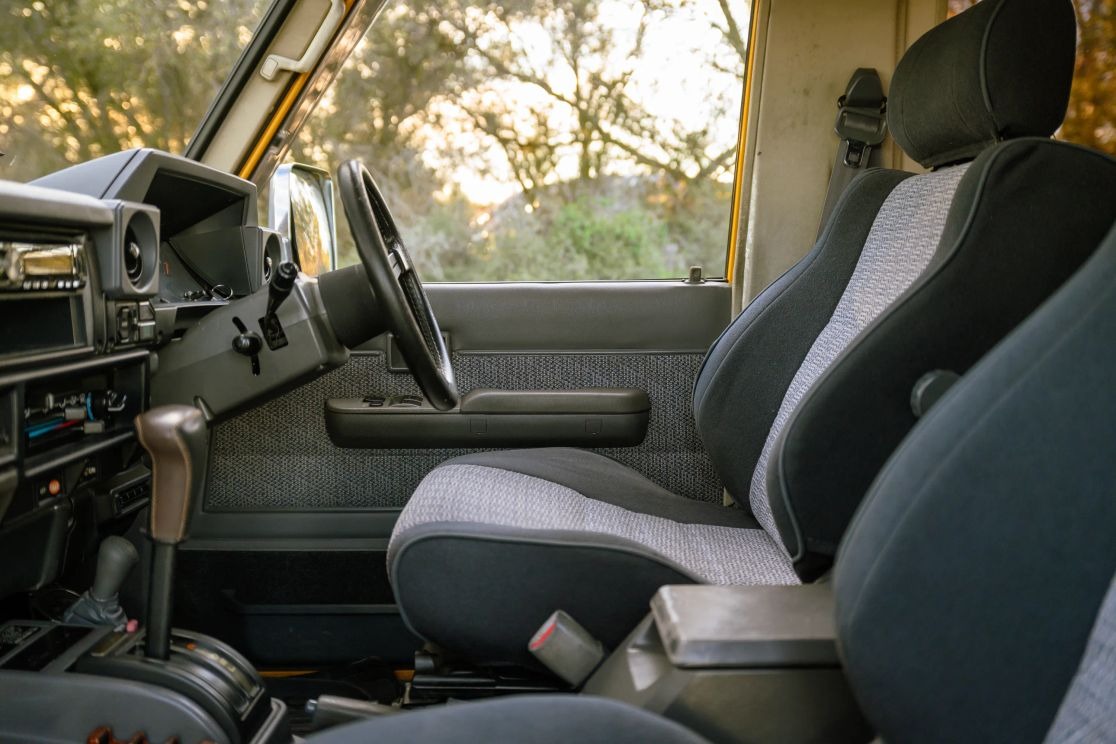 1993 Toyota Land Cruiser ZX