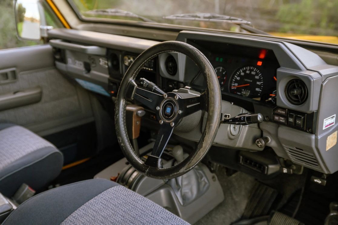 1993 Toyota Land Cruiser ZX