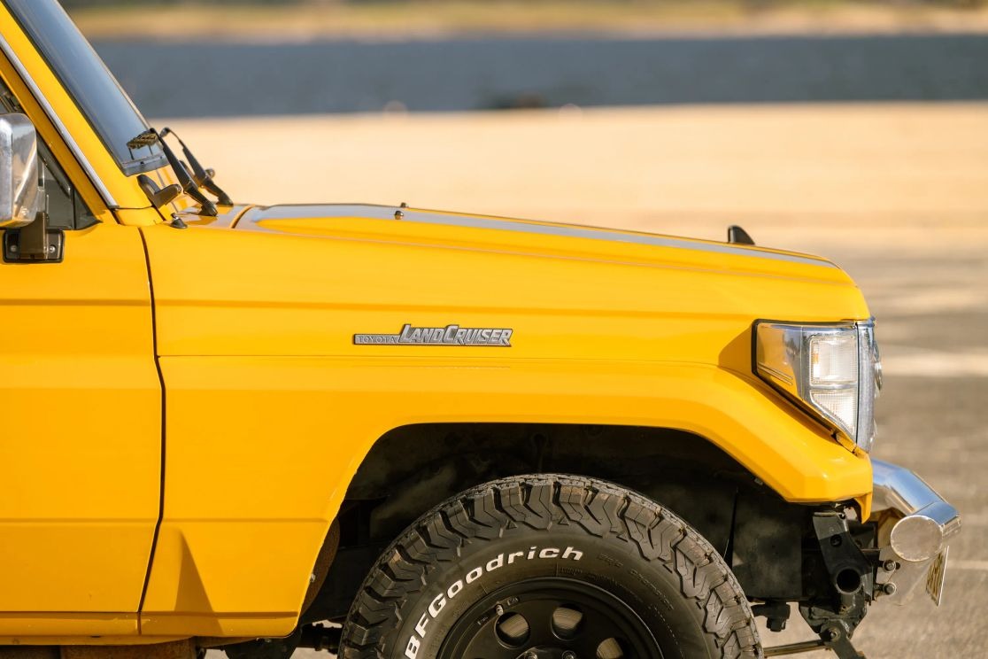 1993 Toyota Land Cruiser ZX